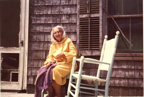 It S All In The Film Direct Cinema Grey Gardens And That
